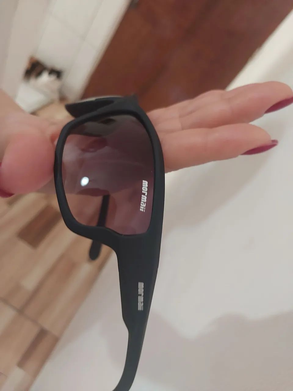 Óculos de Sol Modelo Esportivo 