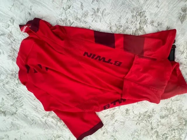 blusa seminova para ciclista, em excelente condições de uso - Foto 4