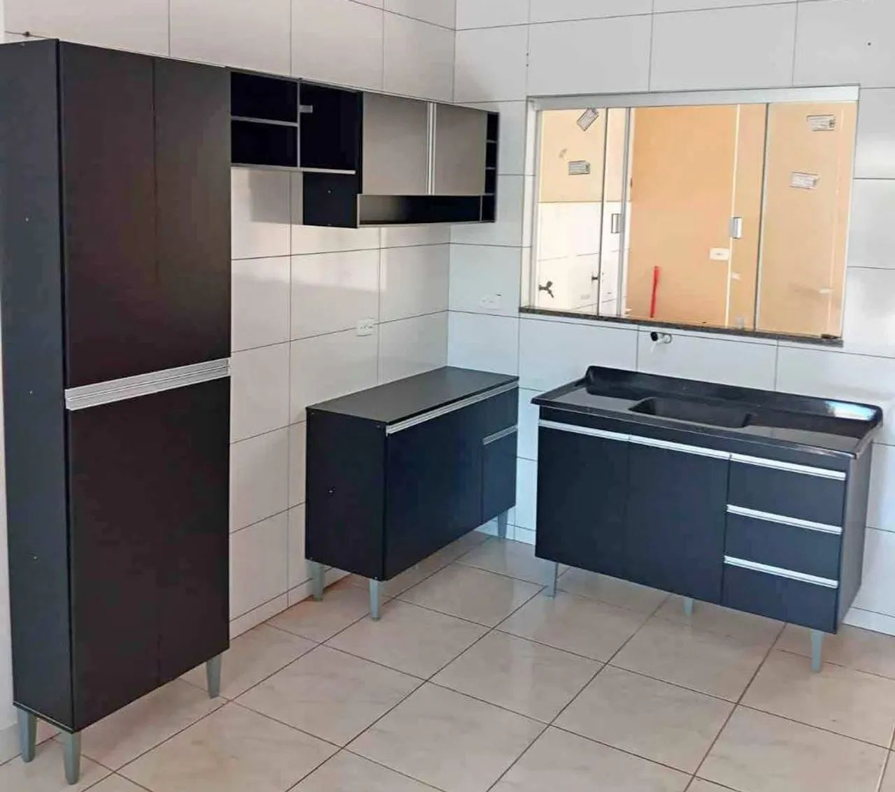 ARMÁRIO DE COZINHA 
