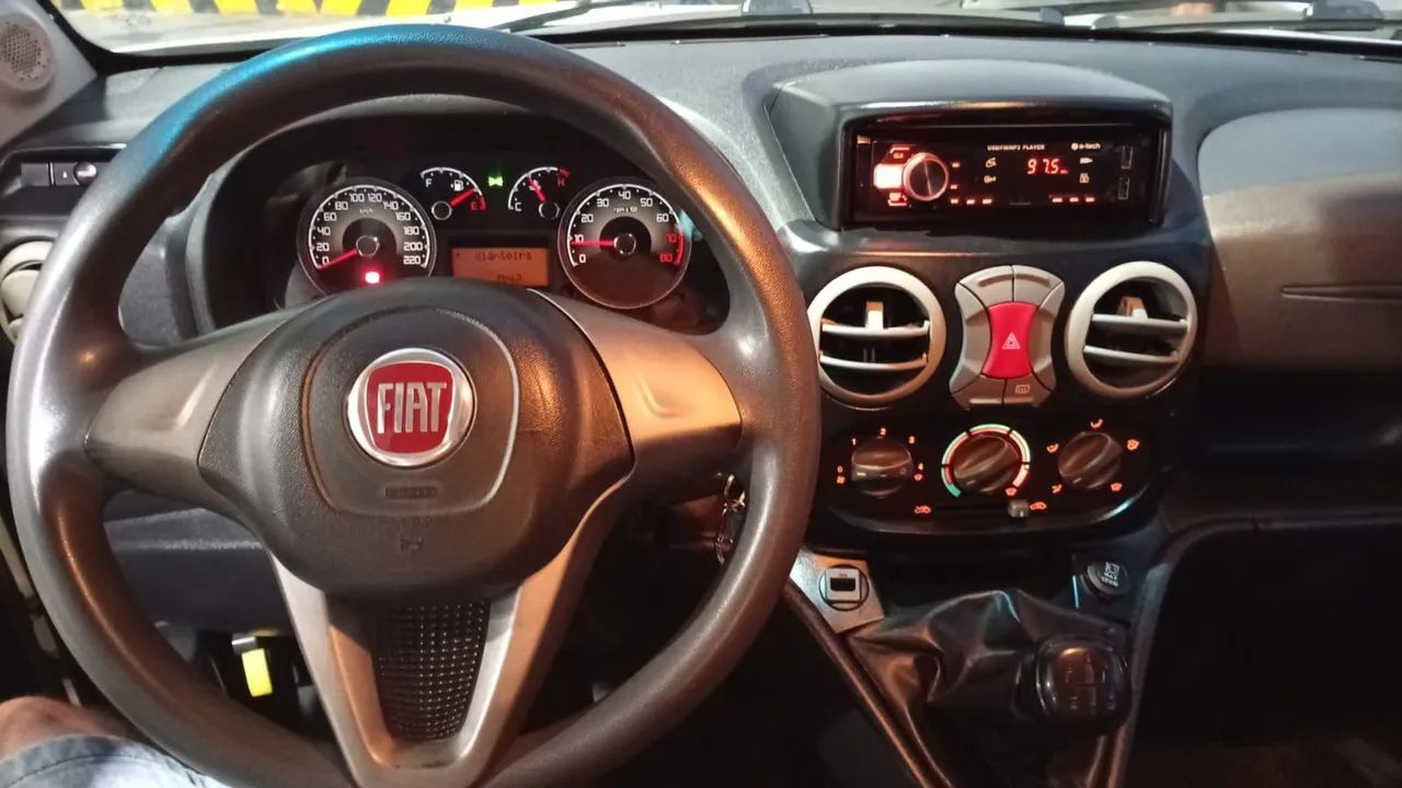 Fiat Doblo Essence 1.8 Flex 16V 5P 2021 - Foto 8