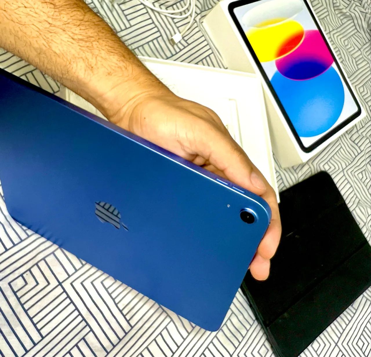 iPad 11 Geração A16 Wi-Fi 128g Azul + capa e caneta - Tablets e E