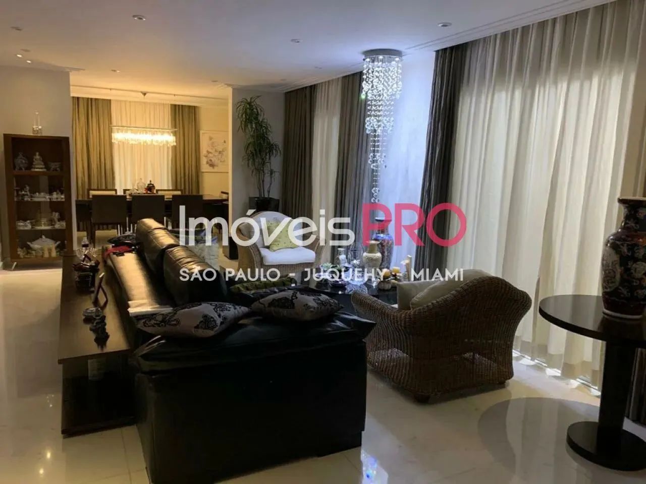 Apartamento para locação com 238m² no Brooklin - São Paulo.