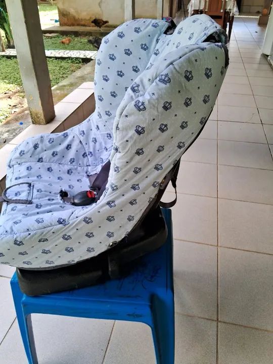 Cadeirinha de Bebê Conforto com Capa de Coroa - Foto 3