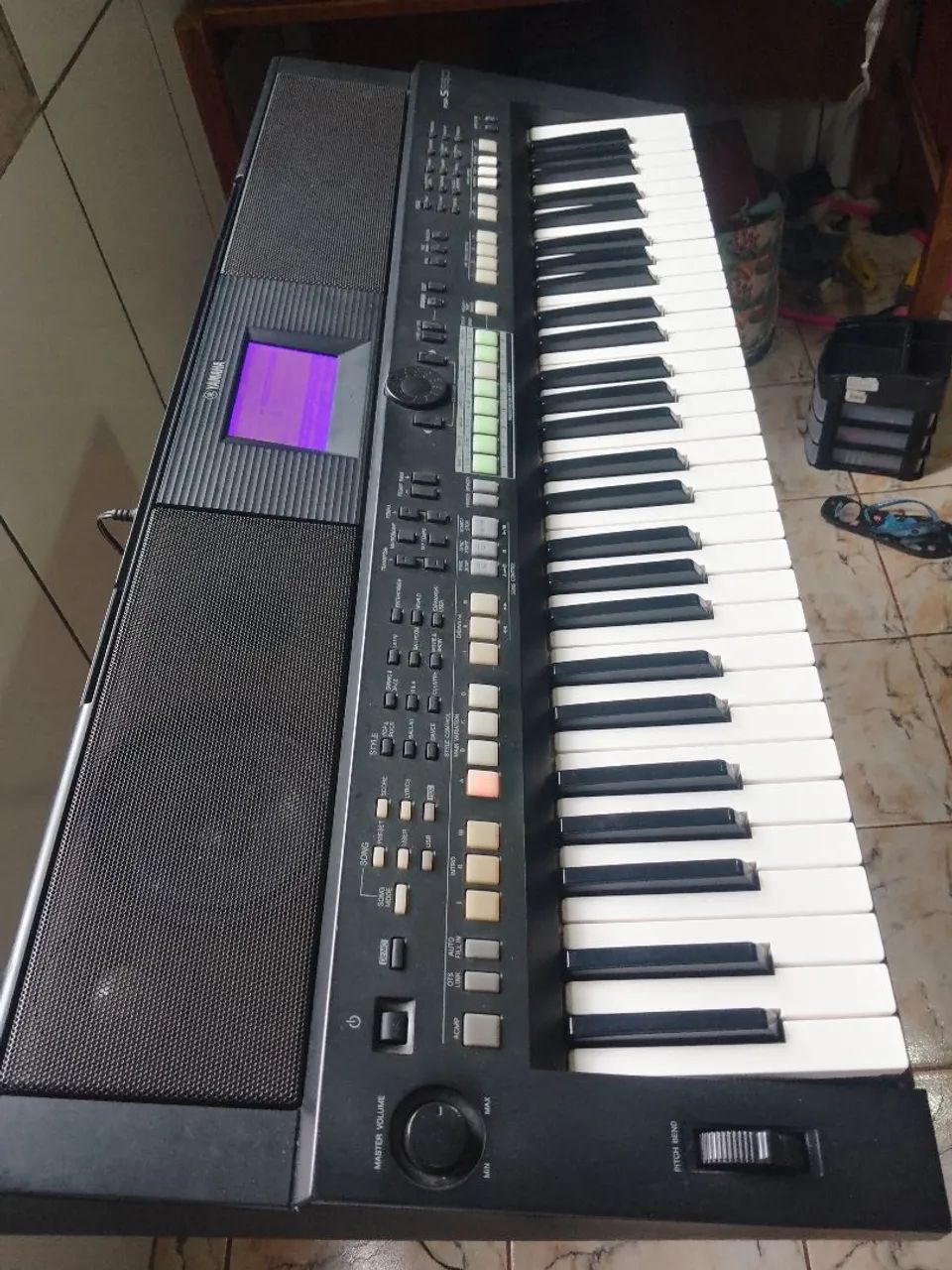 Teclado Yamaha psr s650 sampleado (troco em  piano) - Foto 4