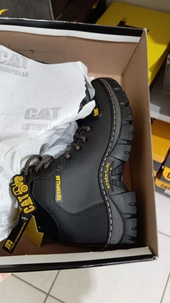 BOTA CATERPILLAR ADVENTURE  - Foto 4