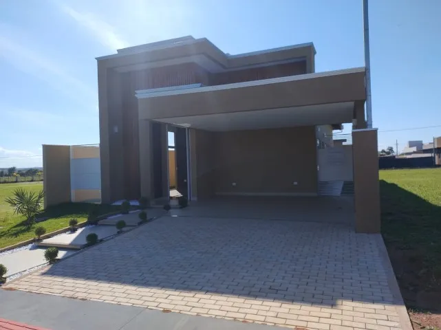 Linda casa no Santa Inês, com 1 suíte e 2 quartos