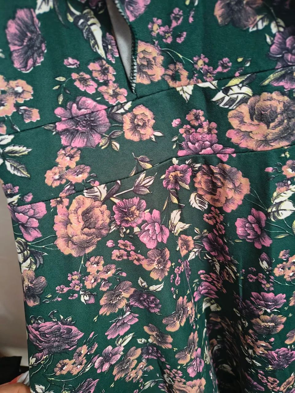 Vestido Longo Floral serve M e G  - Foto 4