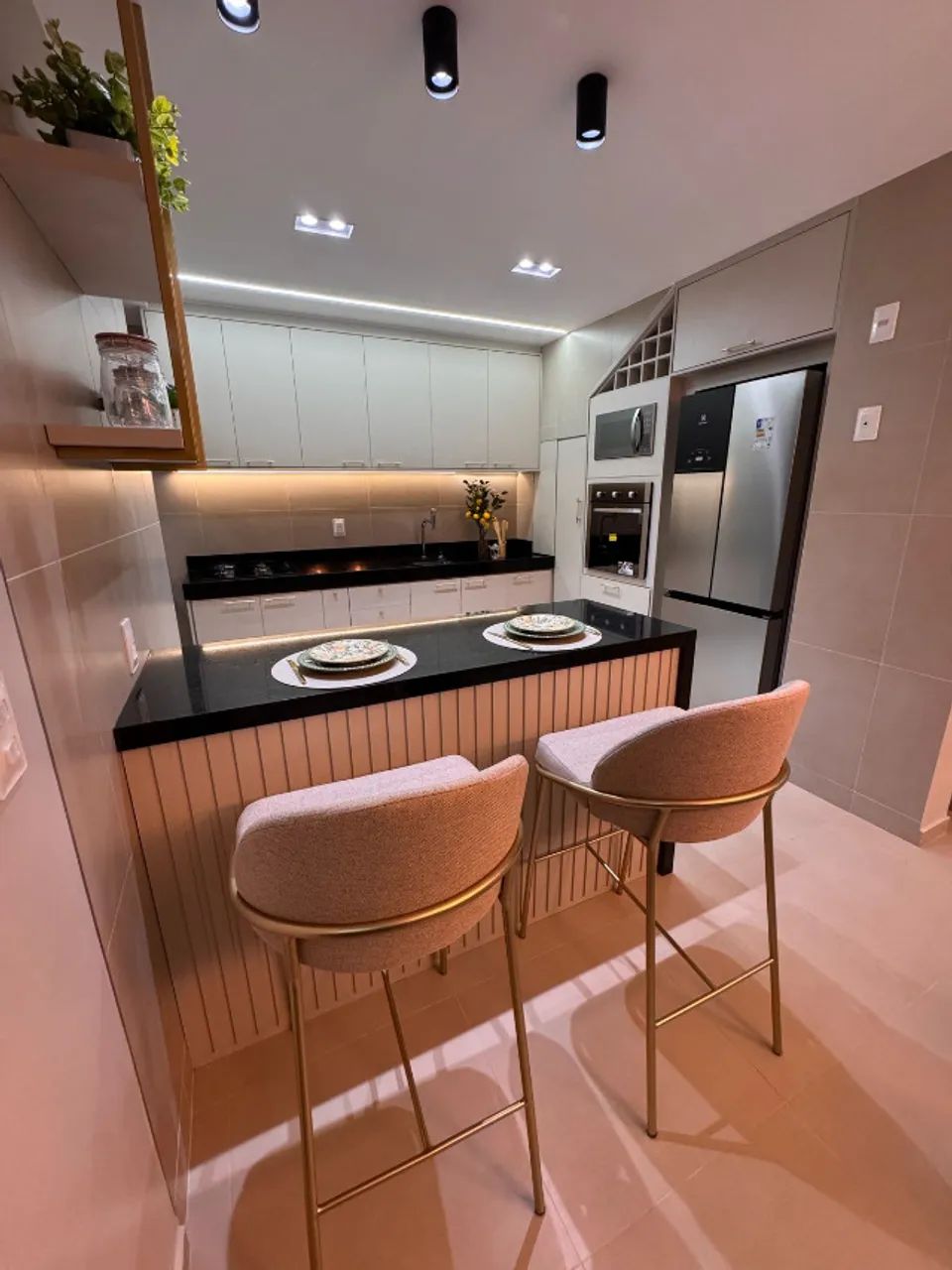Casa com quatro suítes no Eusébio - 158m²