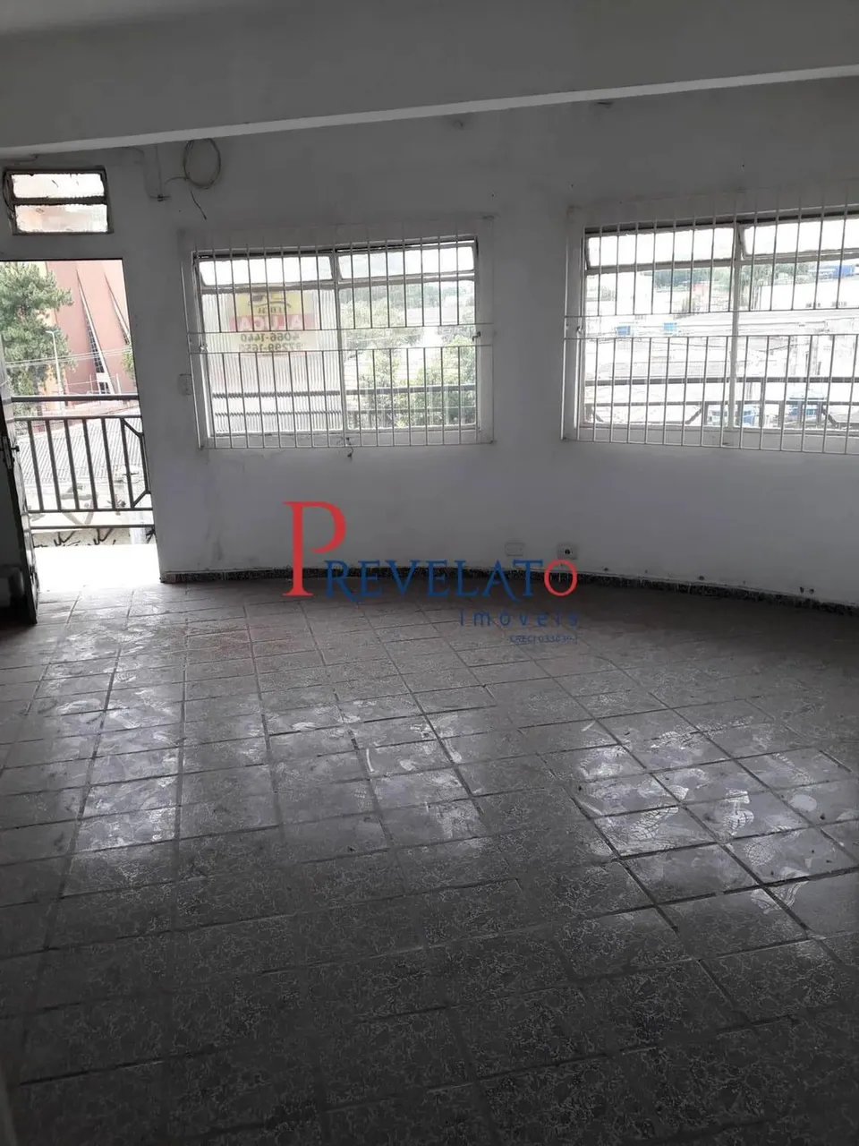 SC-7051 SALA COMERCIAL 38 M² COM WC: VENDE E ALUGA NO CENTRO PIRAPORINHA!!!