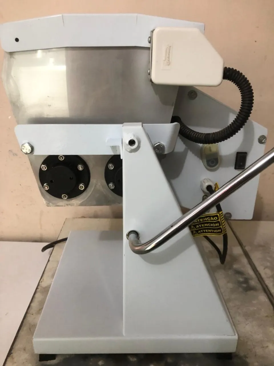 MASSEIRA G. PANIZ BIVOLTS 5KG