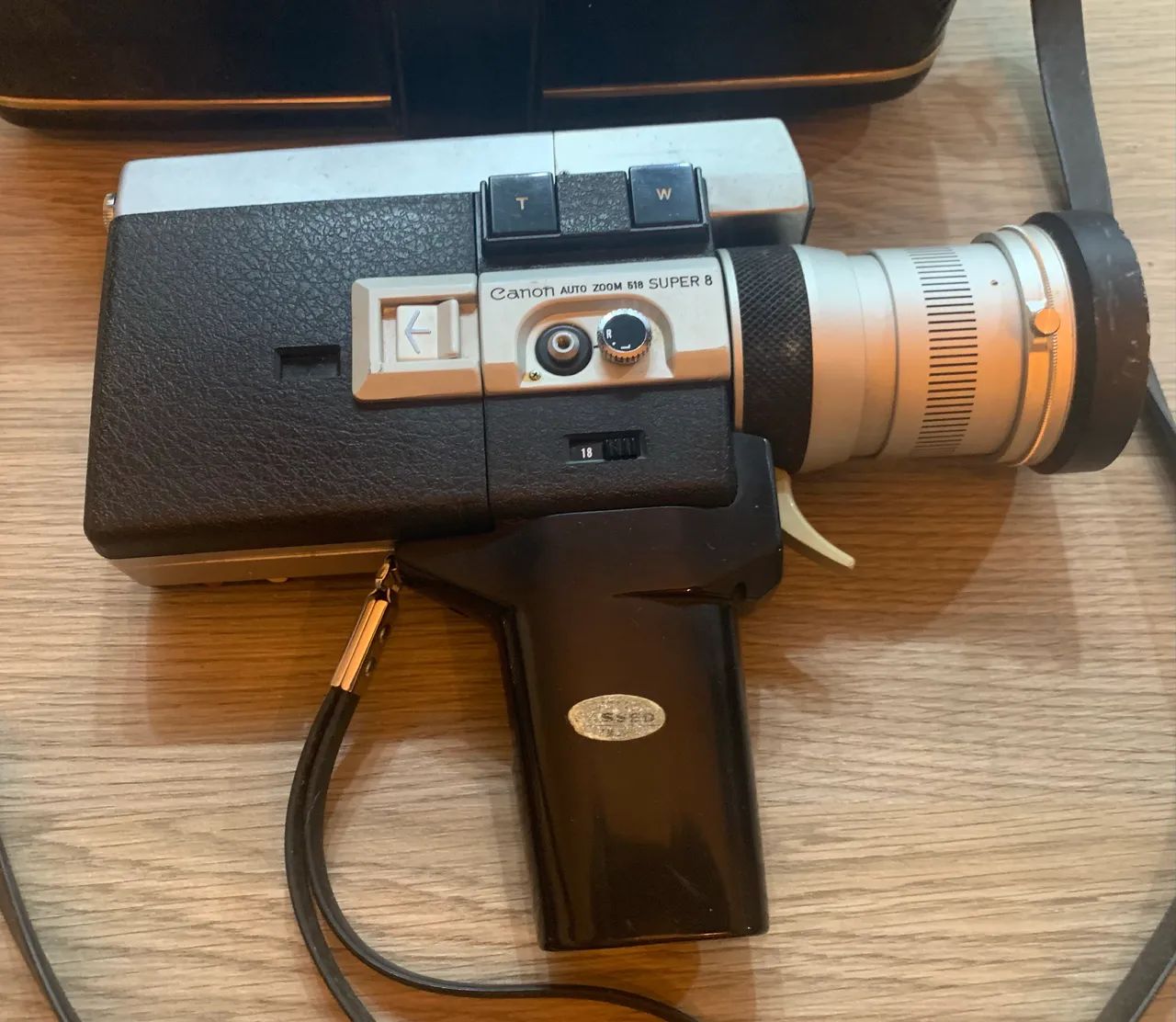 Câmera Canon Auto Zoom 518 Super 8 - Foto 3