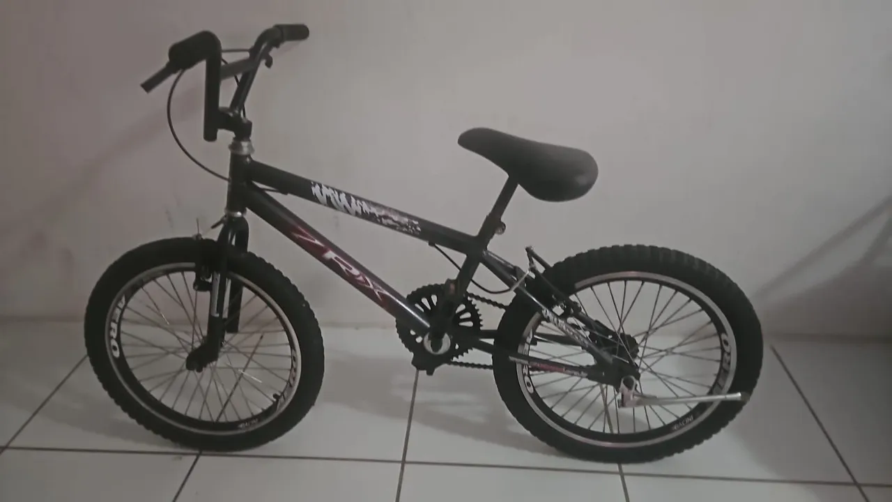 Bicicleta BMX Aro 20