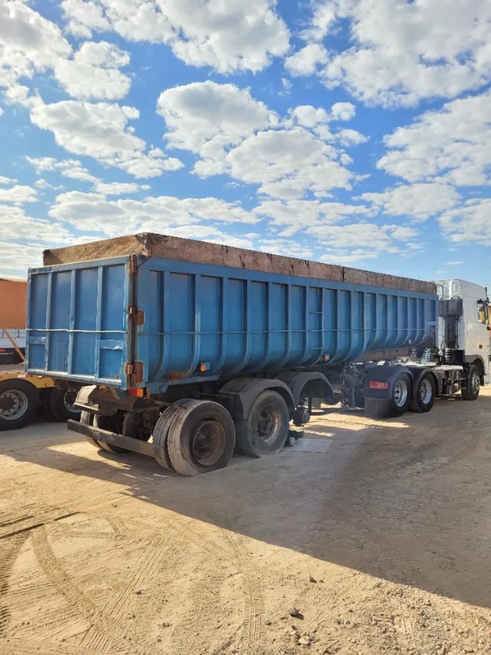CARRETA CAÇAMBA BASCULANTE GUERRA 2003 30M³ COM FOMINHA PARA 35M³ - Foto 15