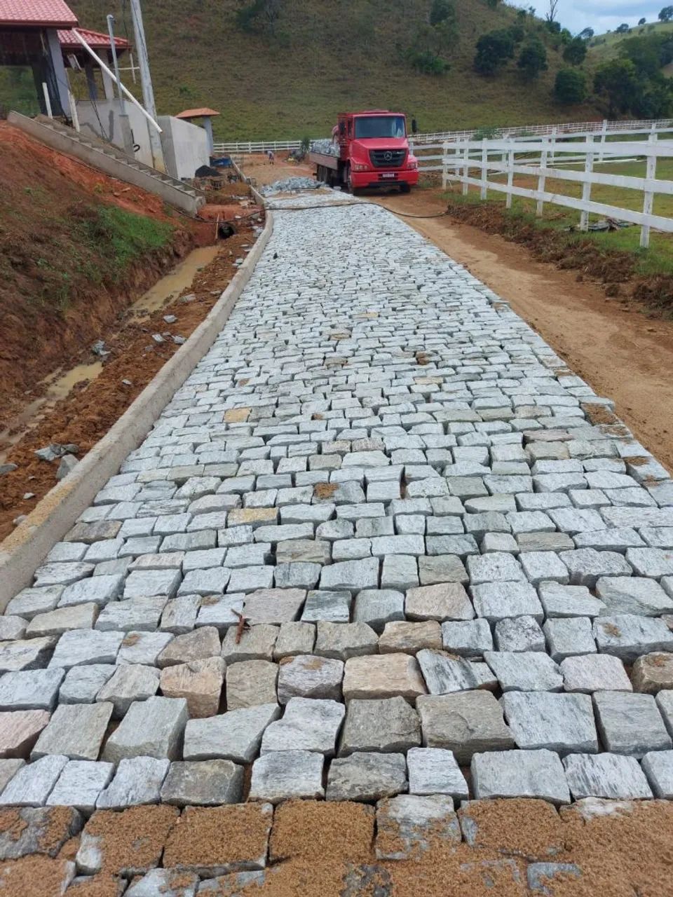 PARALELEPÍPEDO PARA PAVIMENTO  - PARA TODO O BRASIL - Foto 3