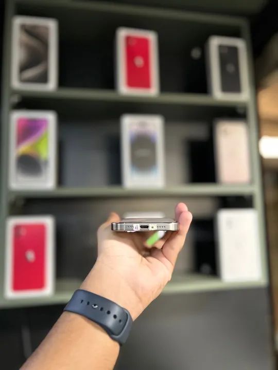 IPHONE 15 Pro 128 gb Natural titanium  - Foto 3