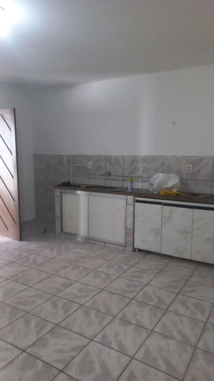 Alugo casa próximo aí oaes club
