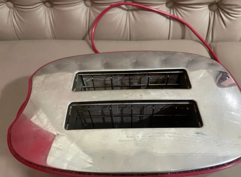 Torradeira Britânia Tosta Pane com defeito - Foto 4