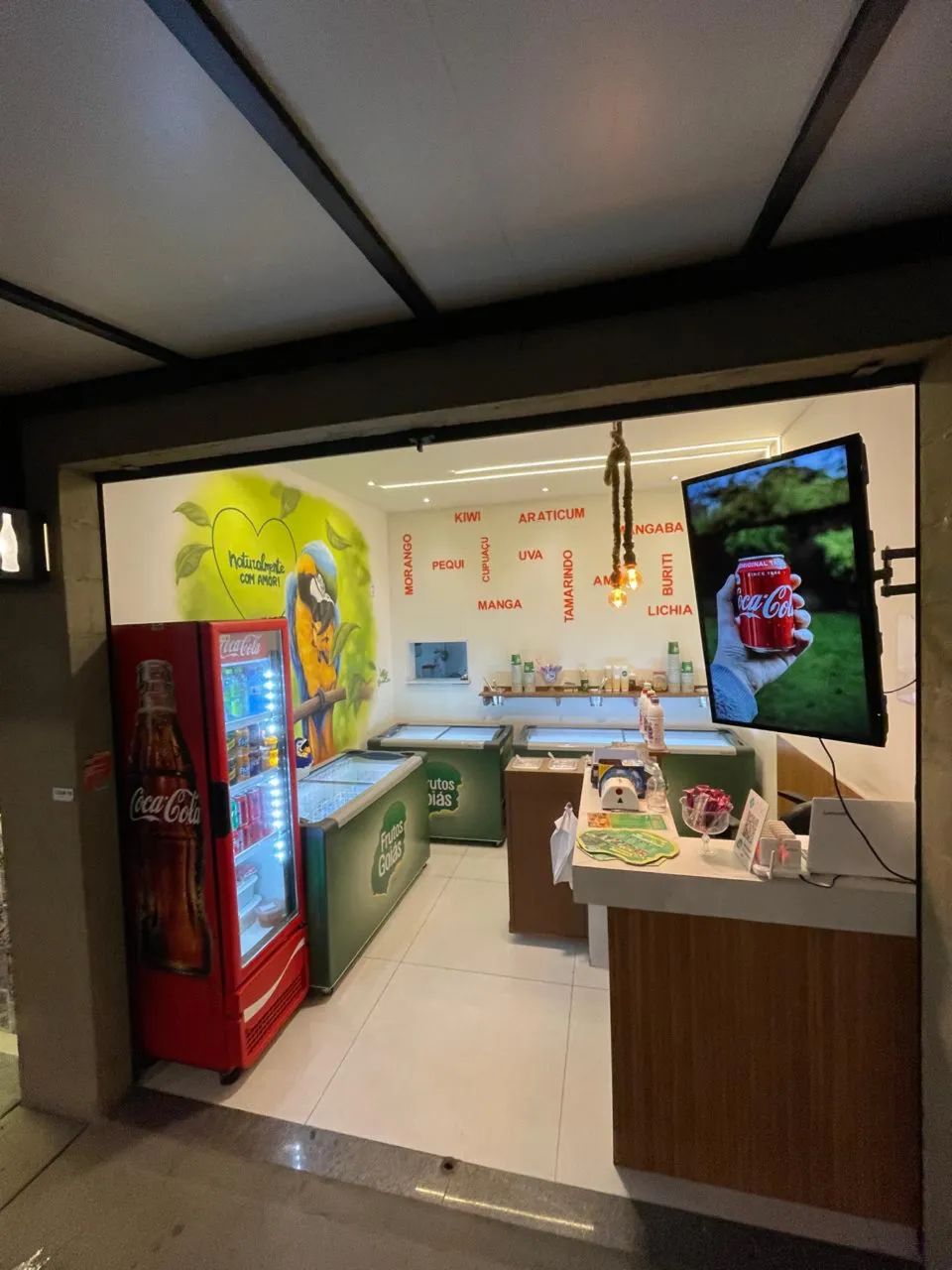 SORVETERIA À VENDA - FAROLÂNDIA (PRÓXIMO À BEIRA-MAR) - R$ 60.000