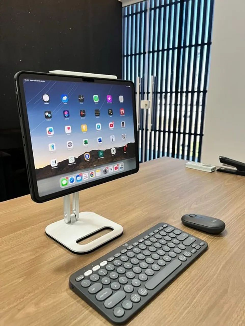 iPad Air M2 128GB 13 Polegadas (Novíssimo)