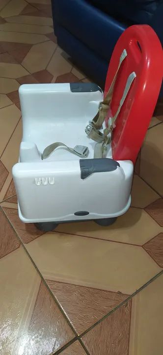 Cadeirinha de bebê para alimentação - Foto 3