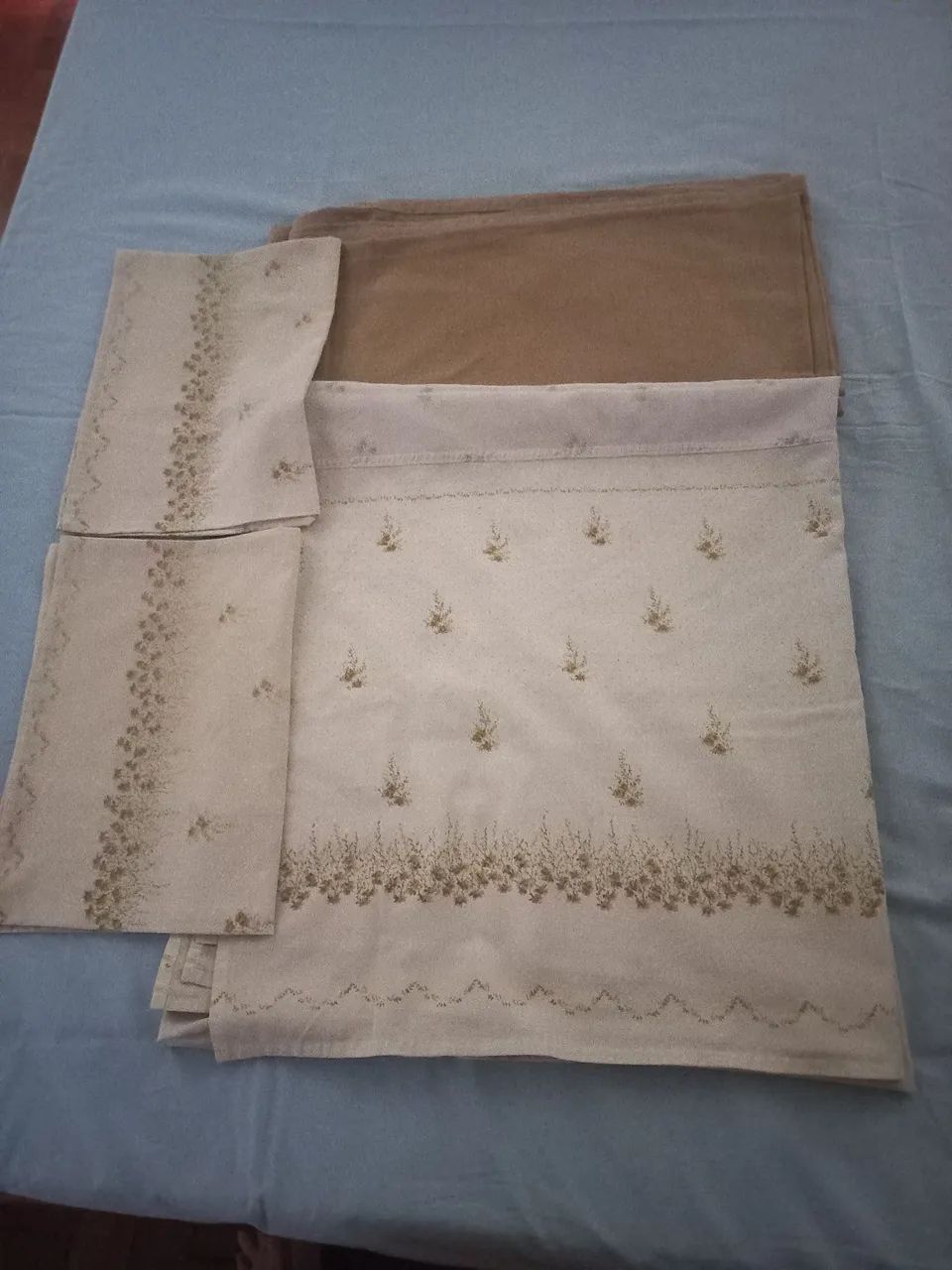 Jogo de cama de casal usado