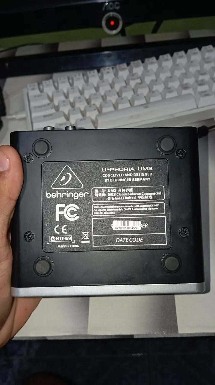 Interface de Áudio U-Phoria UM2 - Foto 2