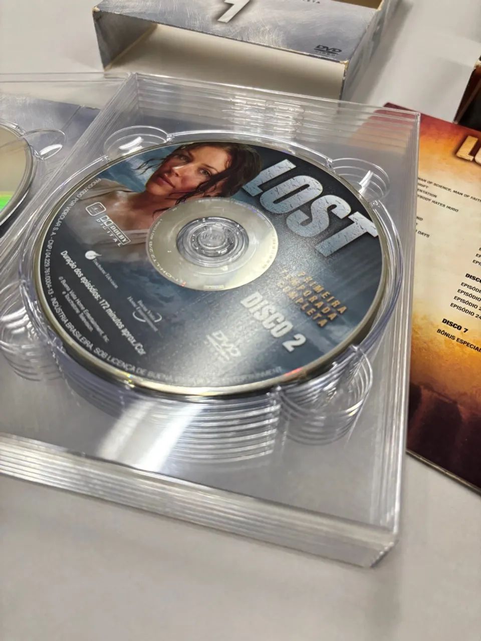 Box DVD Lost - 1ª e 2ª Temporada - Foto 6