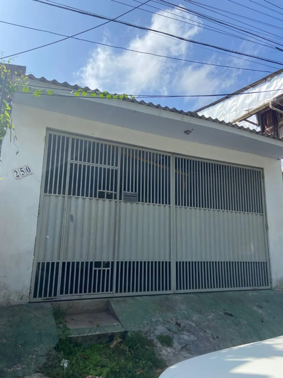 Elo Imobiliária - Terreno com Ponto Comercial + 3 Kitnets à Venda!