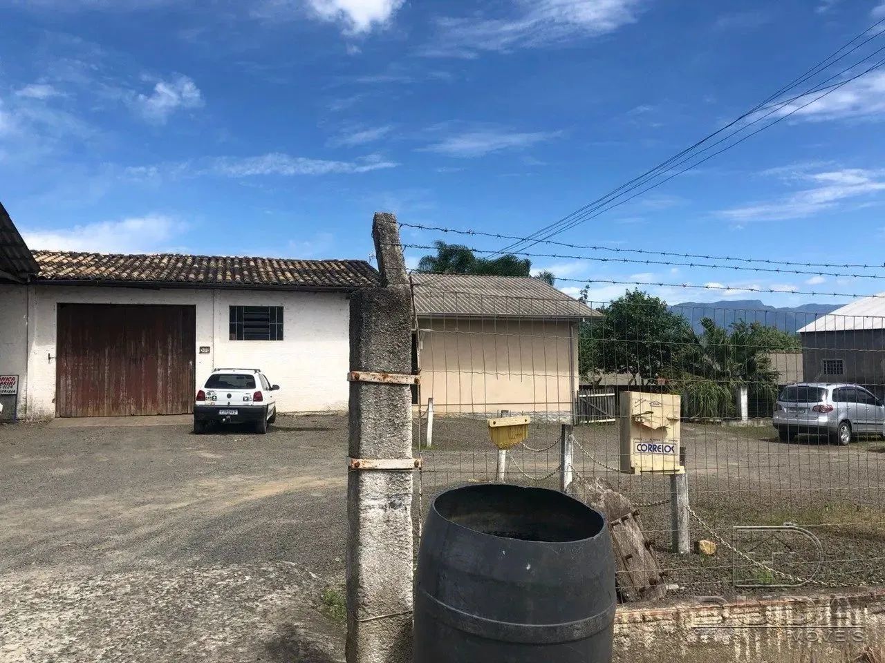 Pavilhão com 300m² de área construída - Foto 4