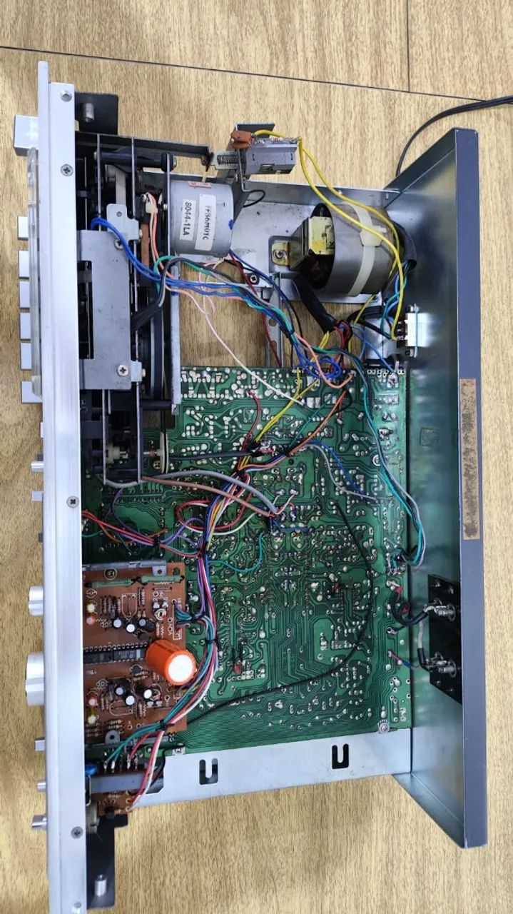 Tape Deck Polyvox Polivox CP 850D Bem conservado. - Foto 6