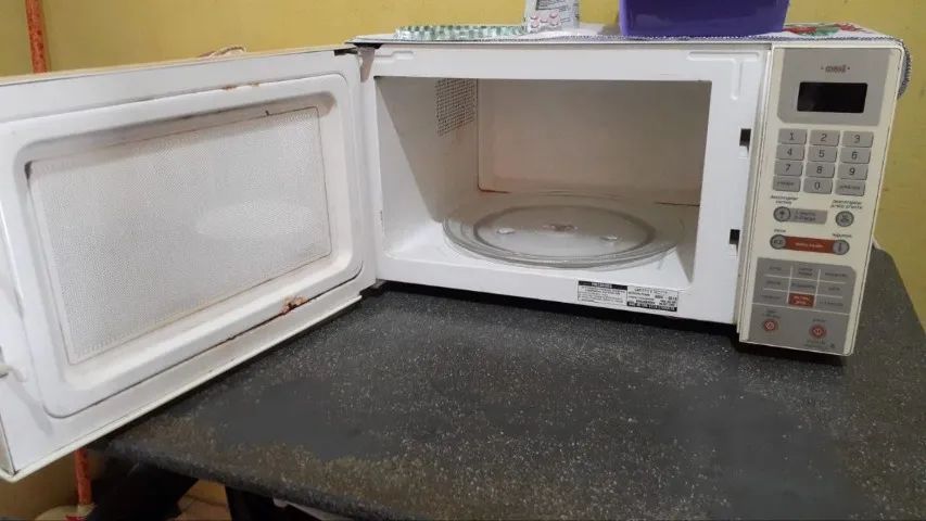 Microondas (Semi-novo) Brastemp  - Foto 2