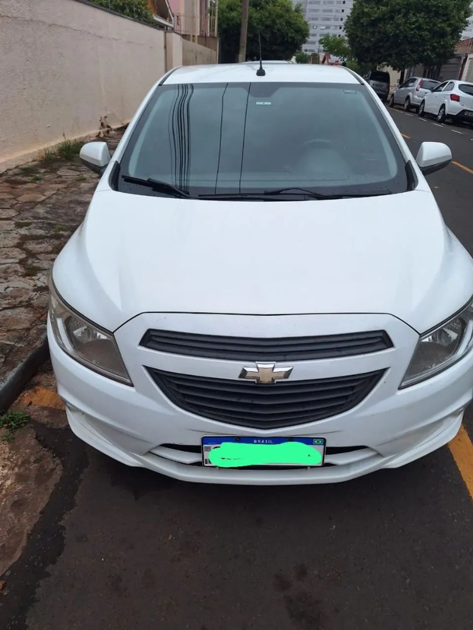 Vende-se Onix Joy 2016/2018 - Branco - $ 48.900,00 - Foto 5