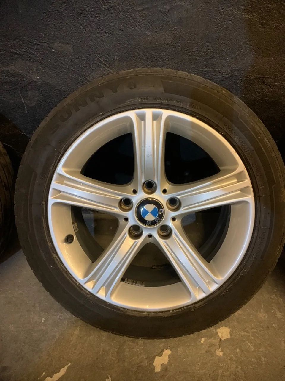Roda aro 17 bmw 320i 
