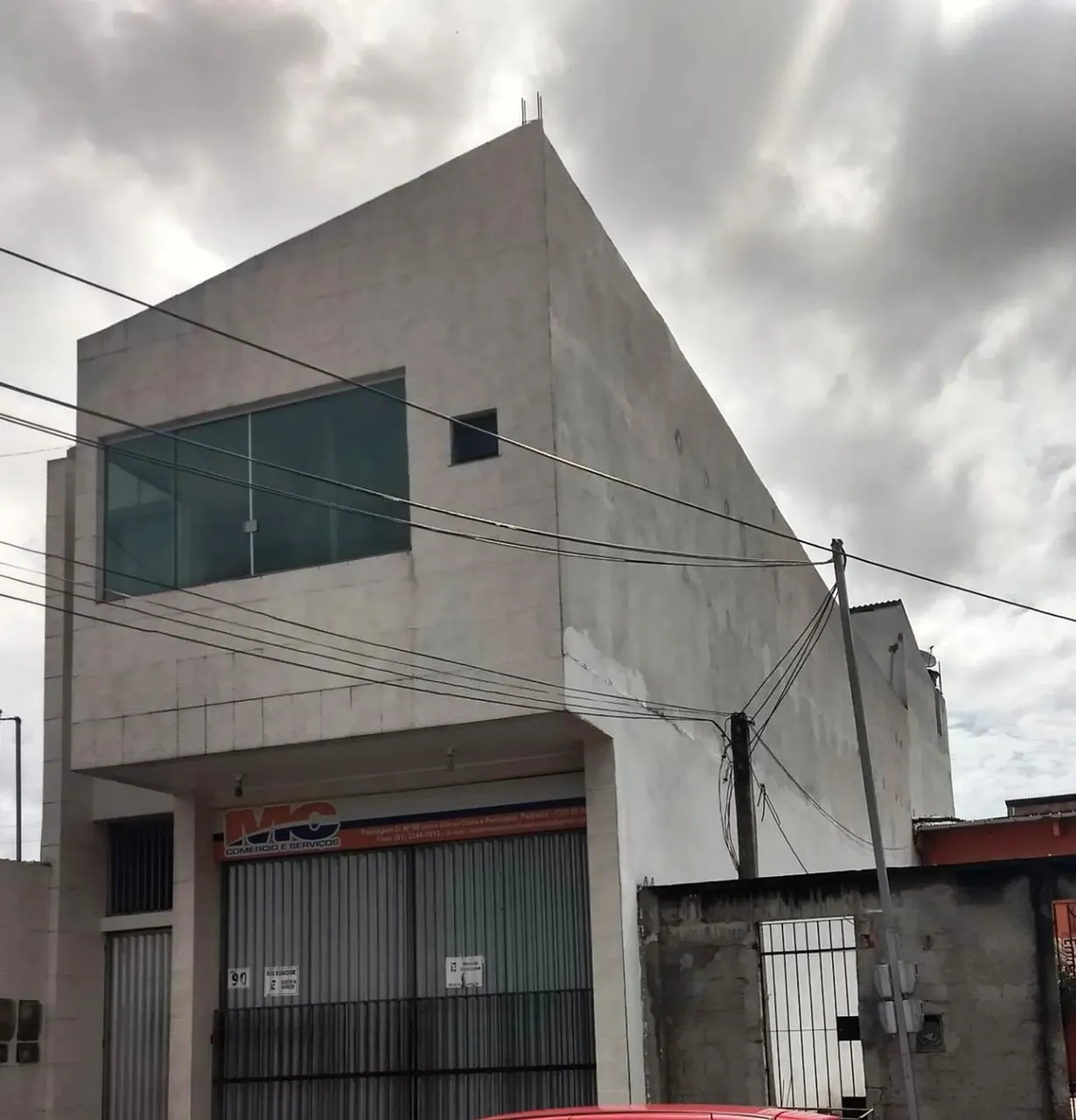 Galpão + Apto med. 7x35 na Tv. Alferes Costa, Passagem D.