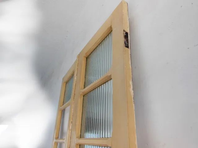 Antiga Porta de Demolição em Madeira Maciça Imbuia 2,34mt - Foto 4