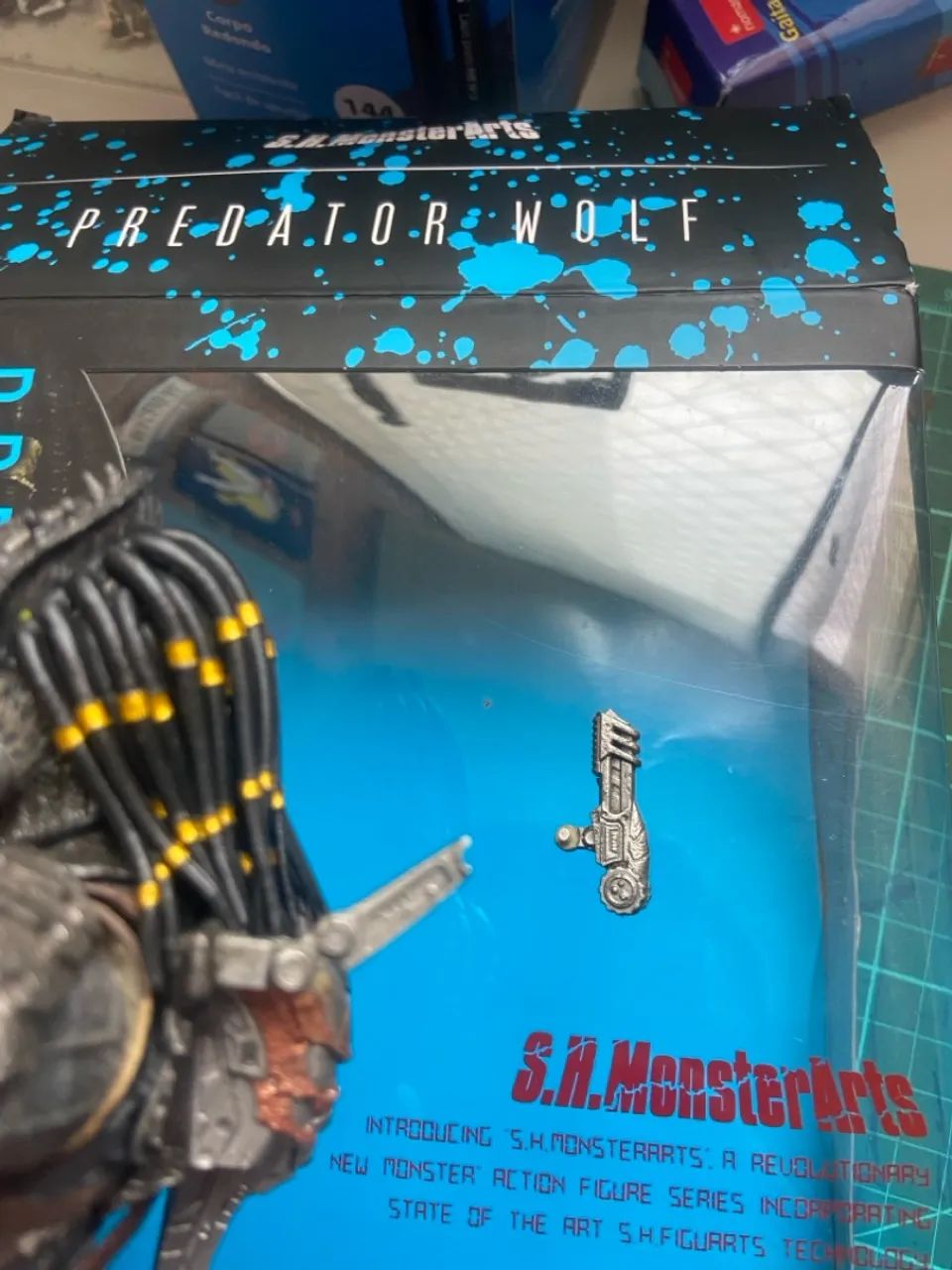 S. H. Monsterarts Bandai Original Predador Wolf Com detalhe S. H. Monsterarts Bandai Original Predador Wolf Com detalhe