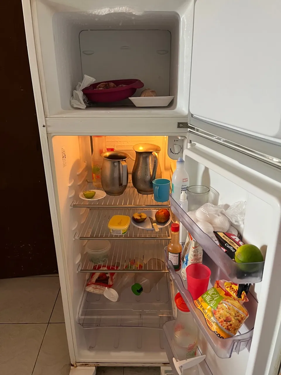 Geladeira em ótimo estado