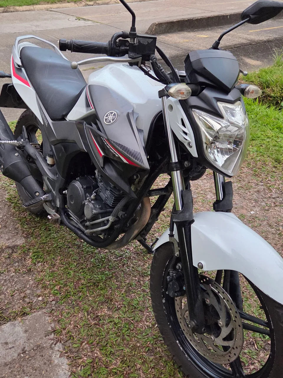 Fazer 250 modelo 2017