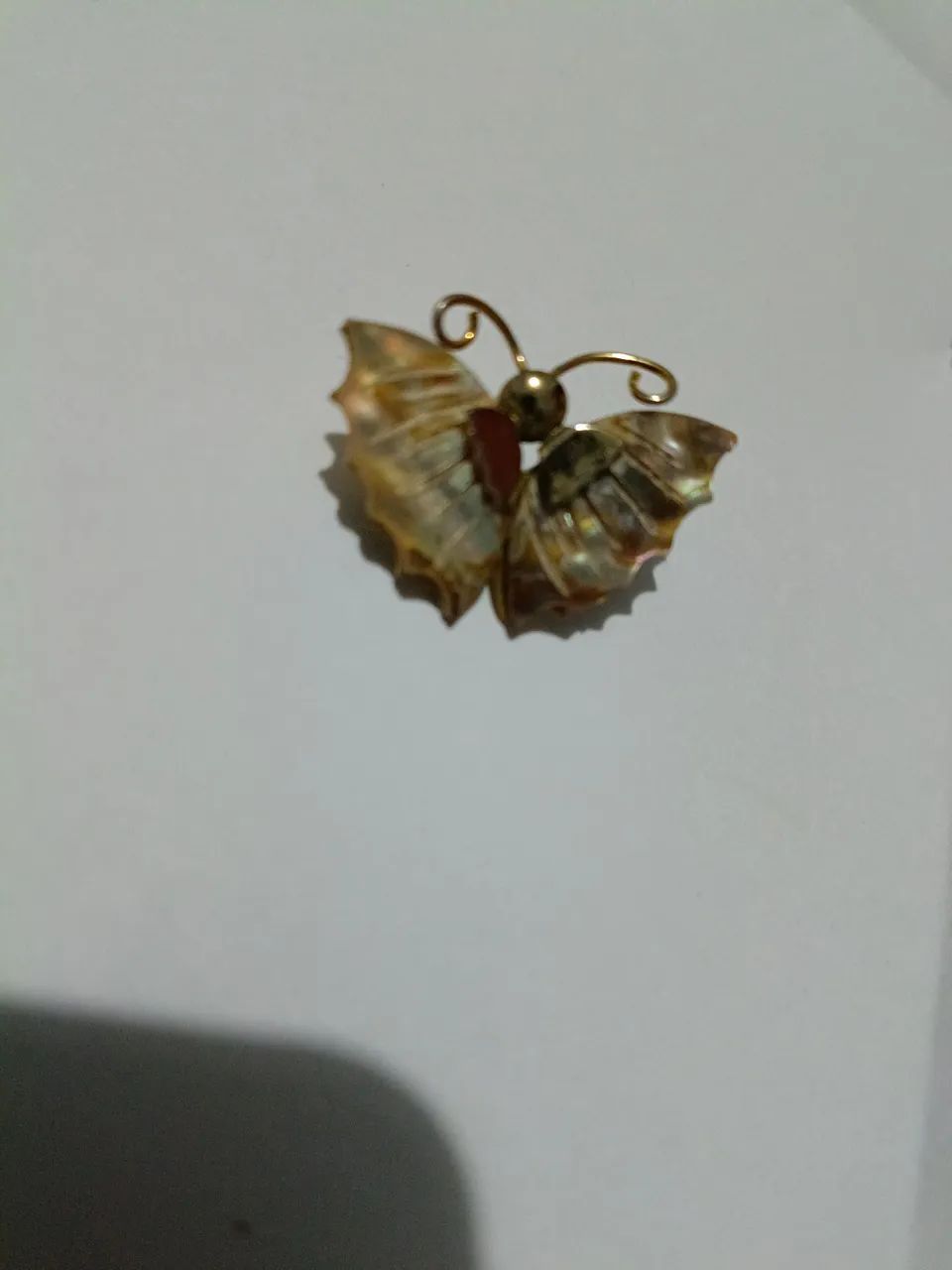 Broche de borboleta folheado a ouro  - Foto 3