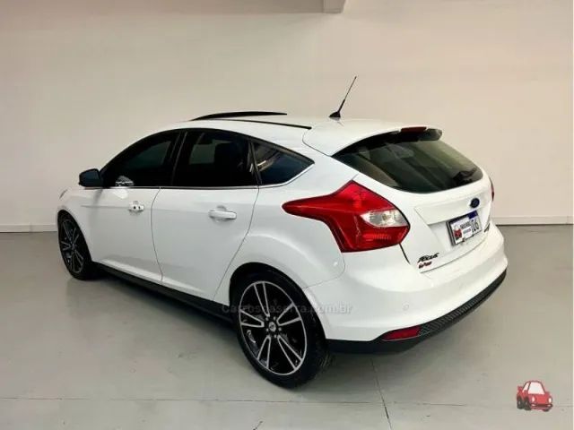 FOCUS 2.0 TITANIUM PLUS 16V FLEX 4P AUTOMÁTICO - Foto 4