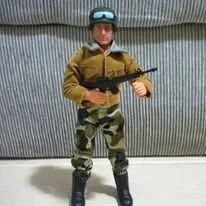 Action Figure anos 90 - com 20cm de altura