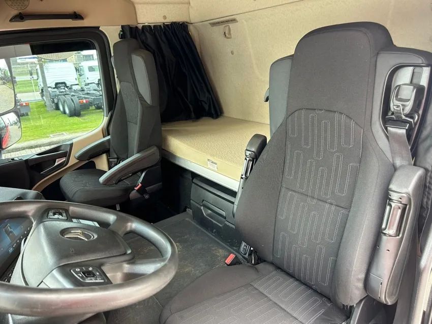Mercedes-Benz Actros 2548 LS. - Foto 11