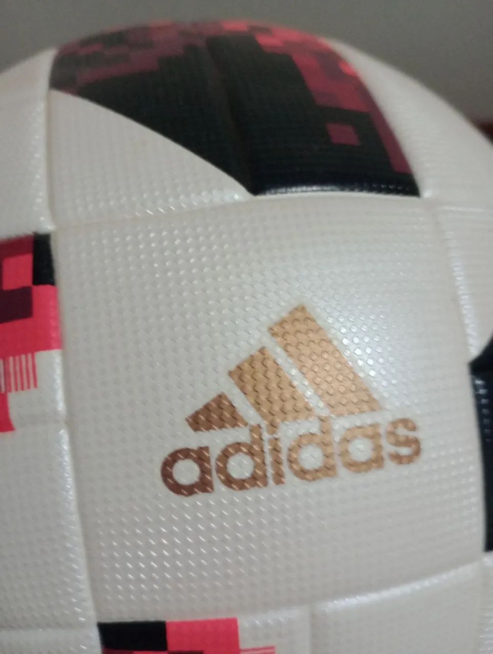 Bola de Futebol Adidas Telstar 18 Society - Oficial - Foto 4