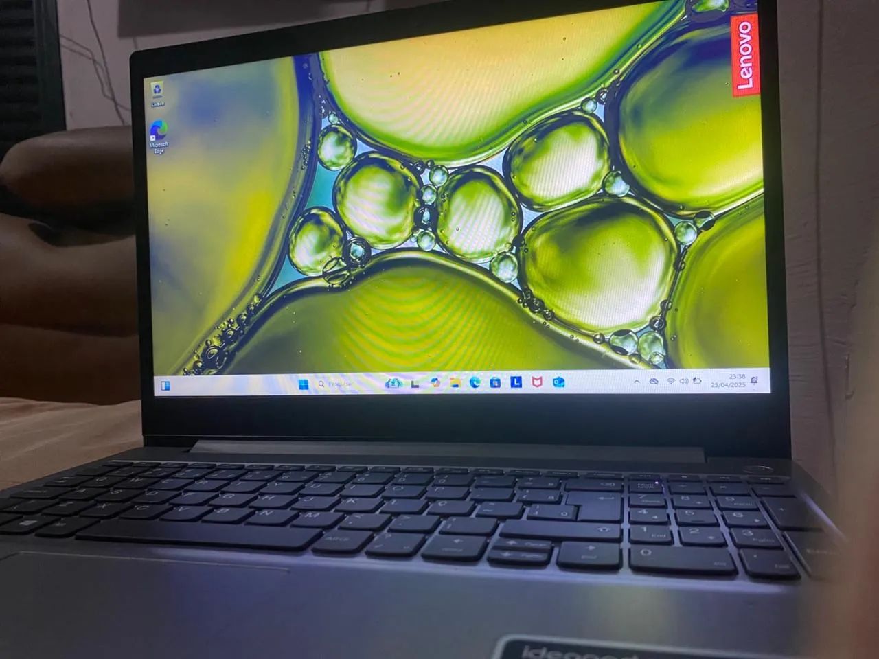 Notebook Lenovo Ideapad 3i Celeron 4GB 128GB SSD 15,6" - Foto 3