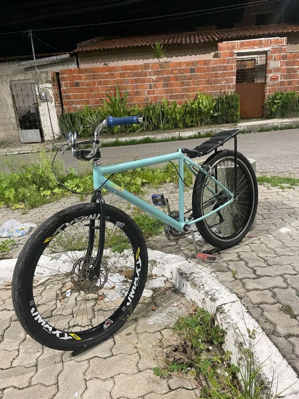 Bicicleta aro 26 montadinha 