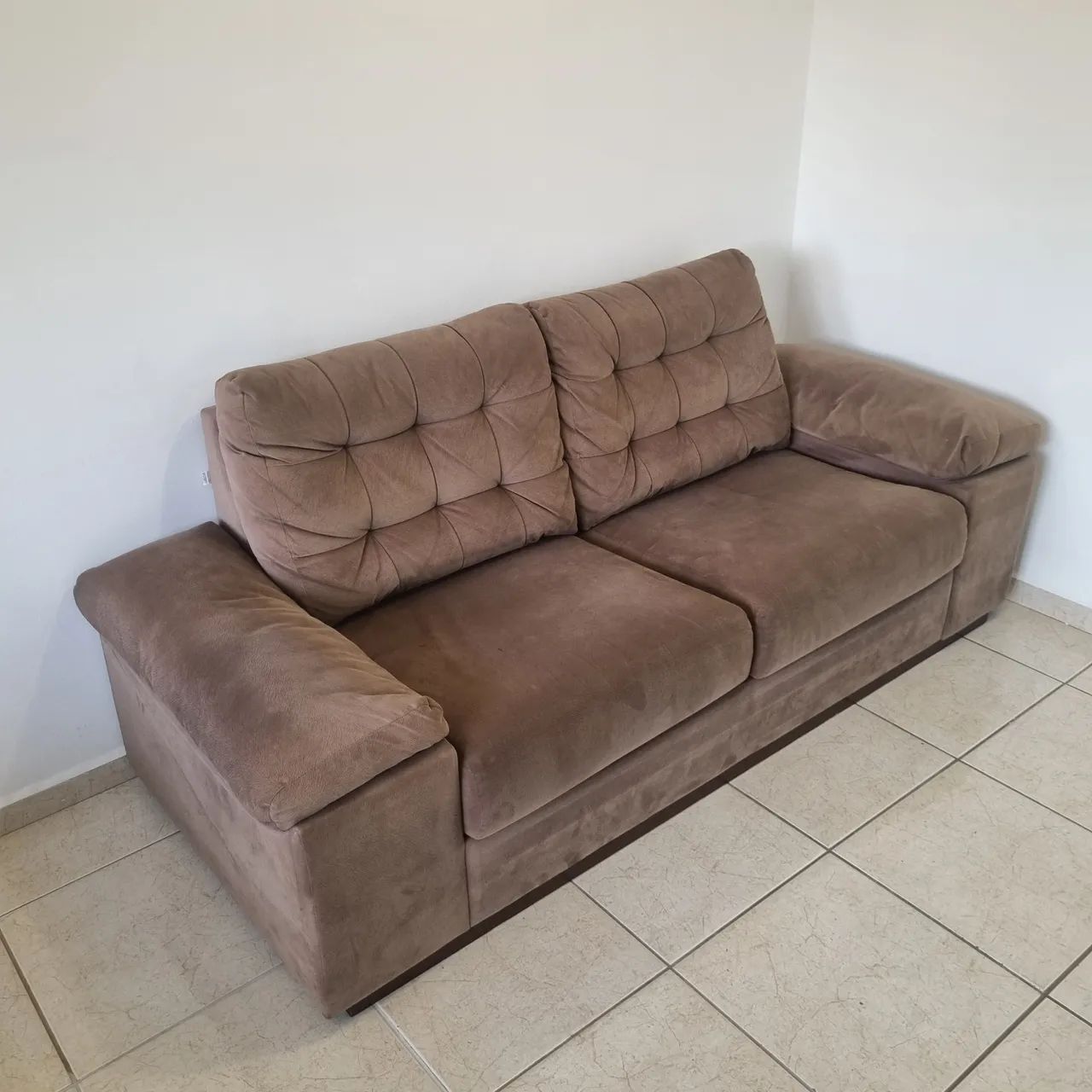 Sofá Cama 3 lugares com Colchão - Foto 2