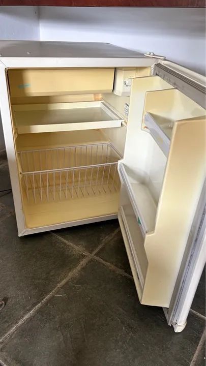 Vendo Frigobar Consul 