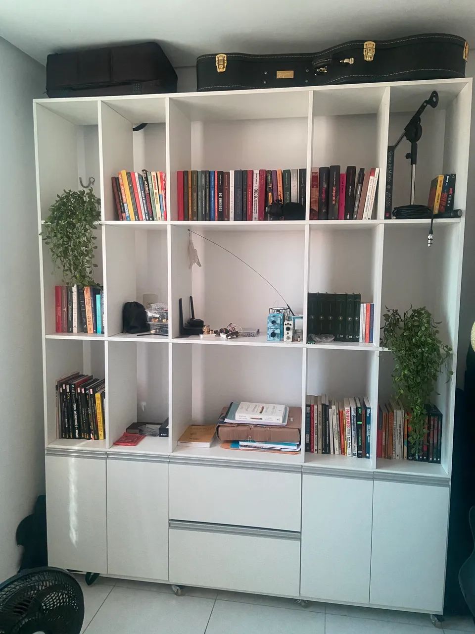 Estante de livros - Promoção 