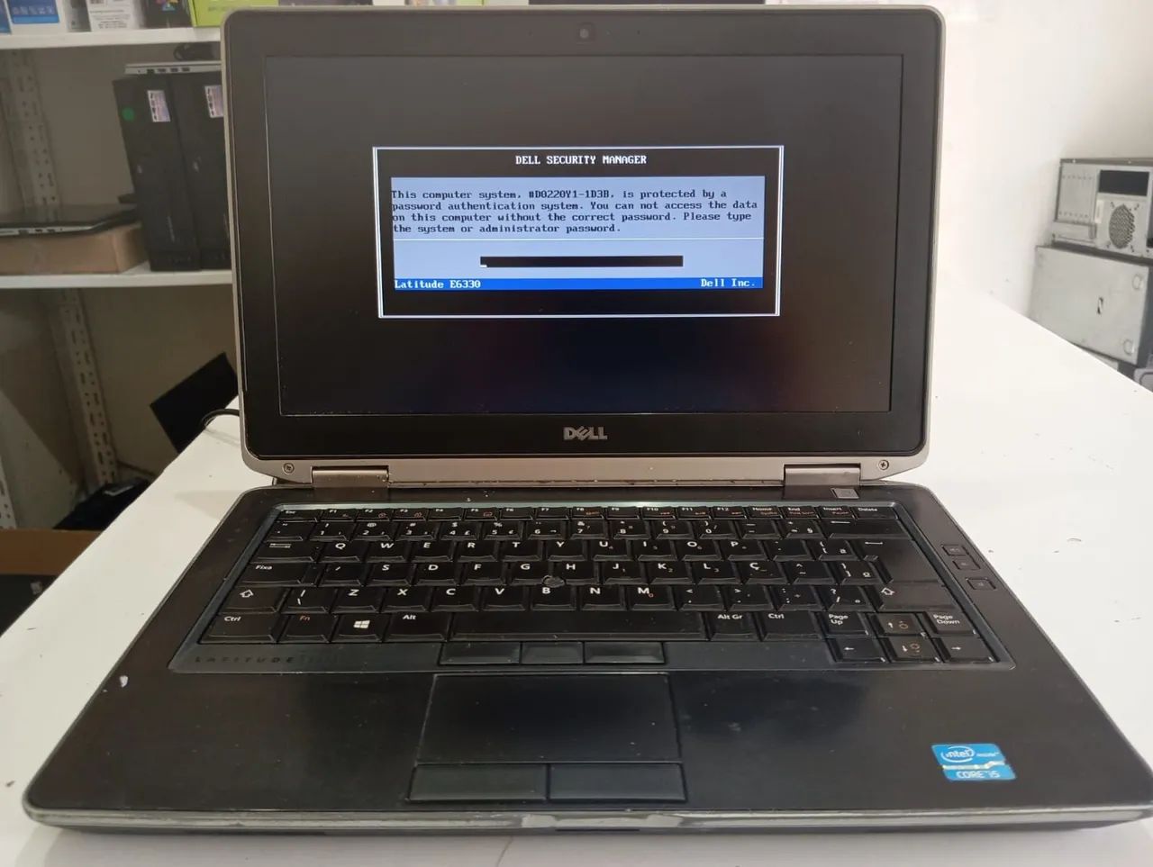 Notebook Dell Latitude E6330 com senha setup  R$ 250
