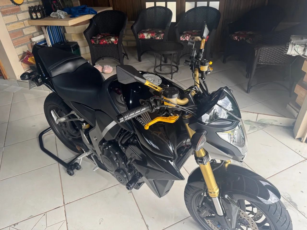 Cb1000r 2012 com 10700 km - Foto 4